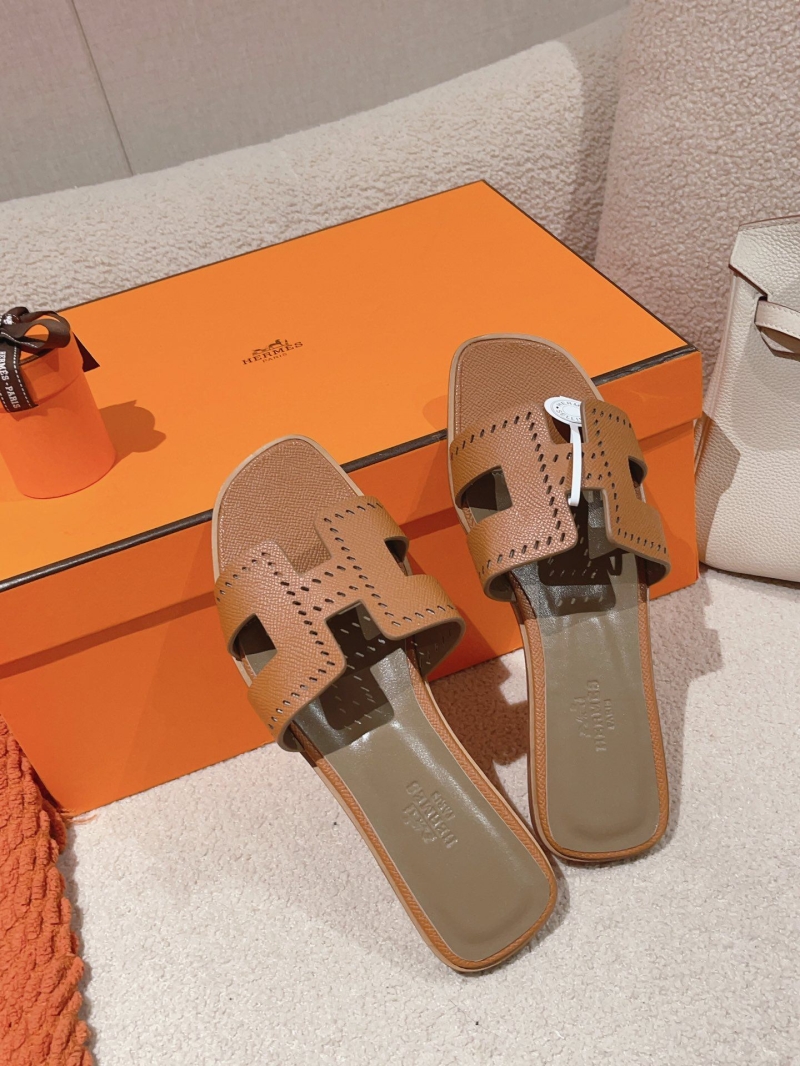 Hermes Slippers